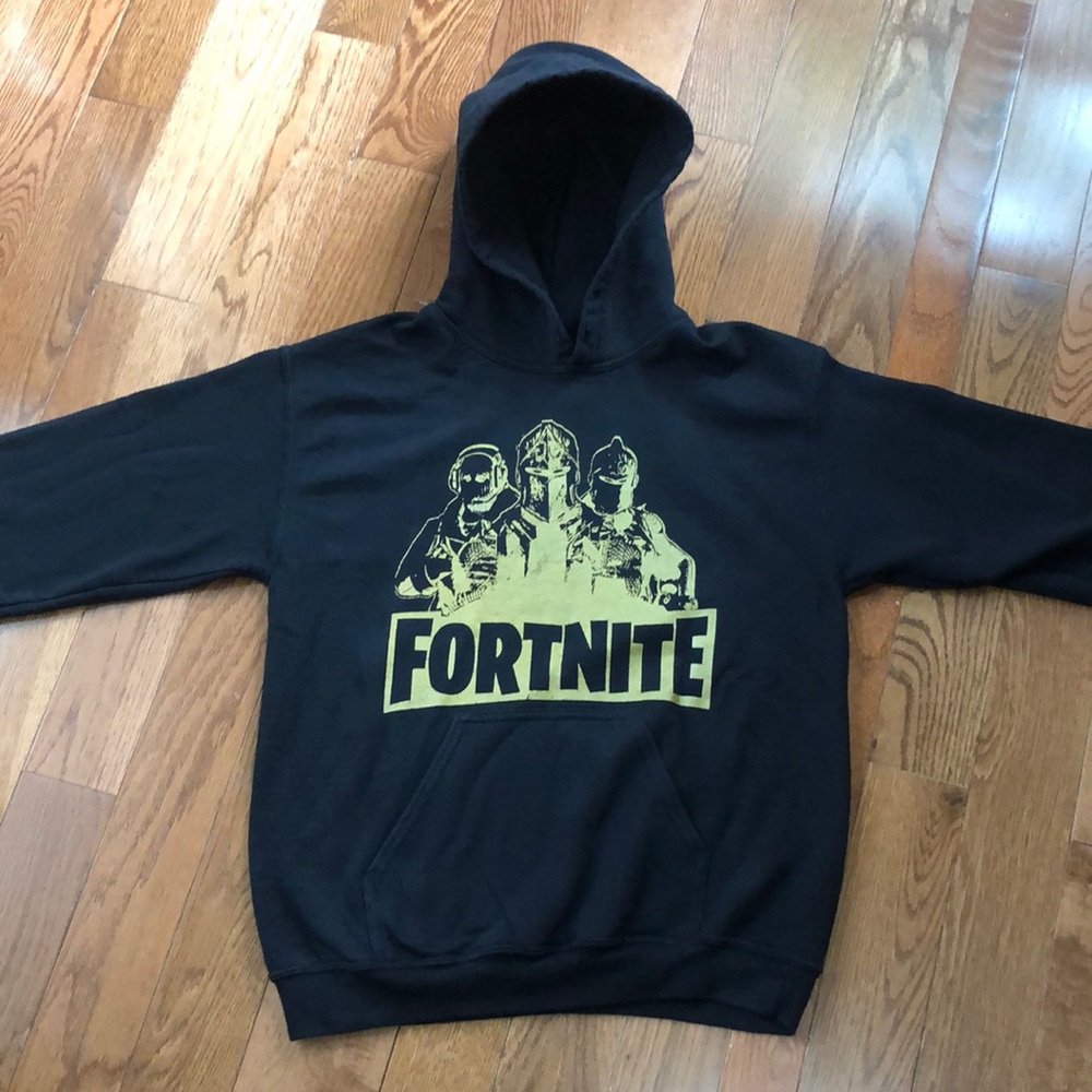 🔥🔥🔥FORTNITE HOODIE!!!🔥🔥🔥 Black /lightly worn